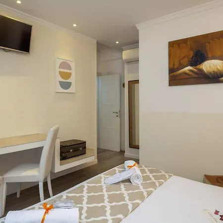 Zefiro Bed & Breakfast Rome