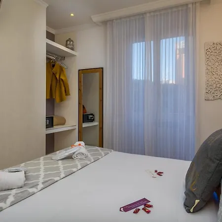 Zefiro Bed & Breakfast Rome