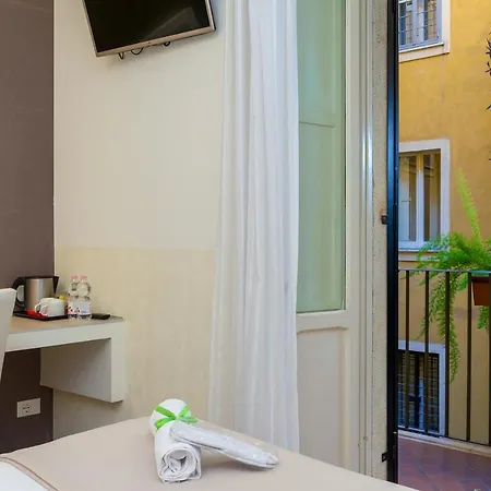 Zefiro 3* Rome