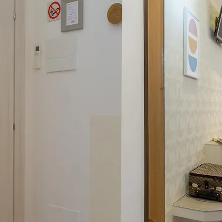 Bed & Breakfast Zefiro Home