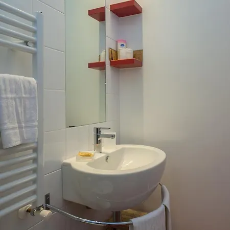 Zefiro Home Bed & Breakfast