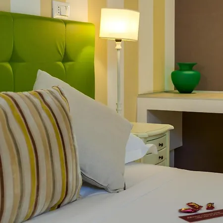 Zefiro Home 4*